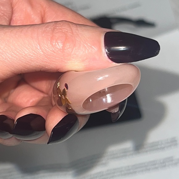 LOUIS VUITTON Pink and Gold Inclusion Dome Ring size 6.5 - Picture 13 of 13